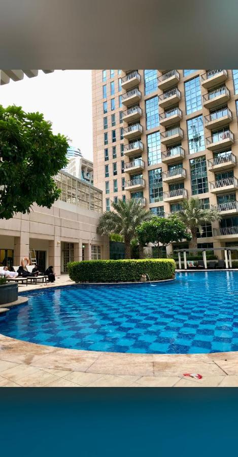 Standpoint Tower Apartment Opposite Burj Khalifa Dubai Exterior photo